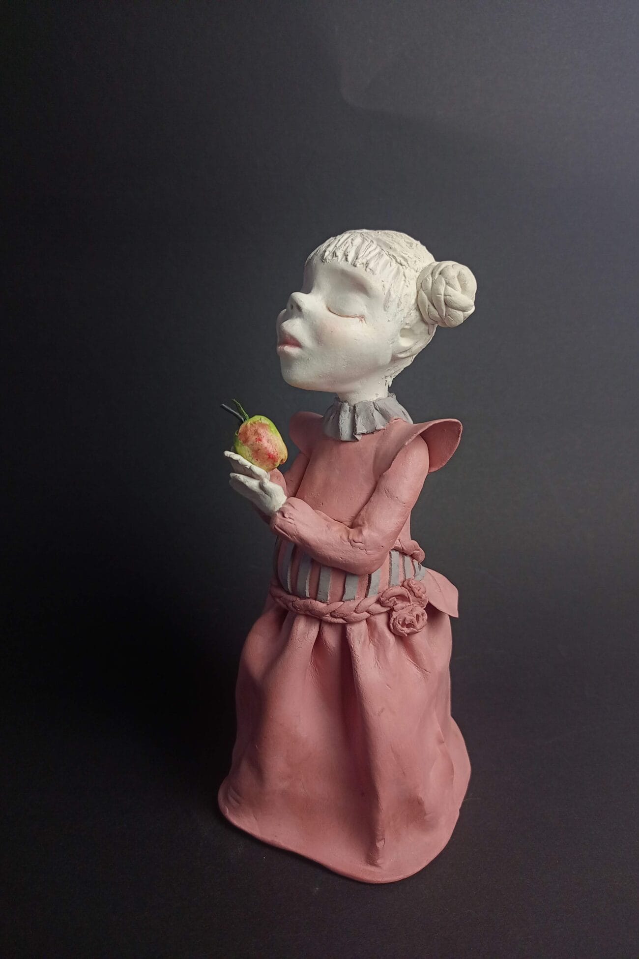 Lėlių_sodas_interjerinės_lėlės_lėlė_NAMĖ