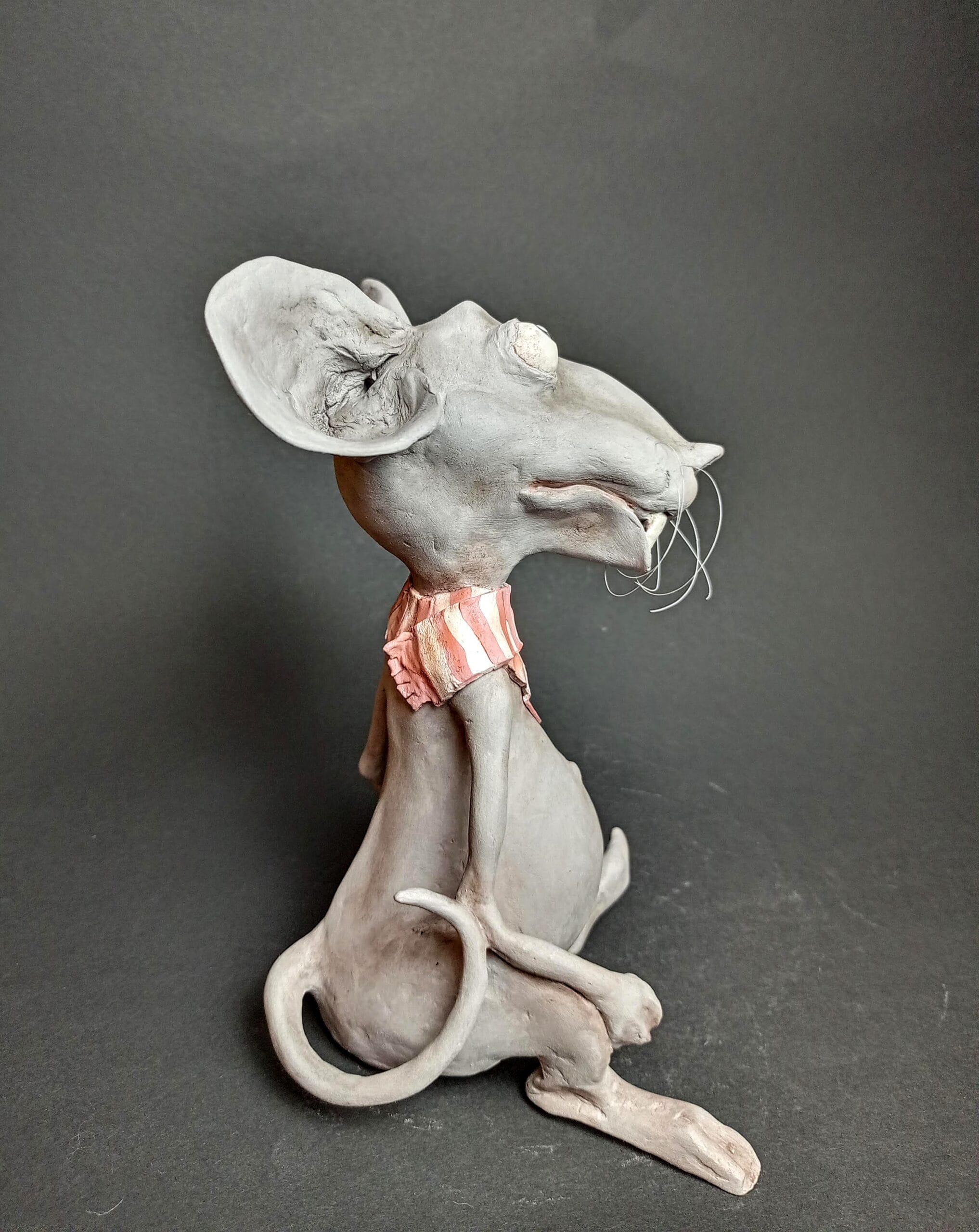 Lėlių_sodas_peliukas_šelmis_autorinės_lėlės_menas_statiškos_autorinės_lėlės_interjerinės_lėlės_rankų_darbo_interjero_elementai_lolita