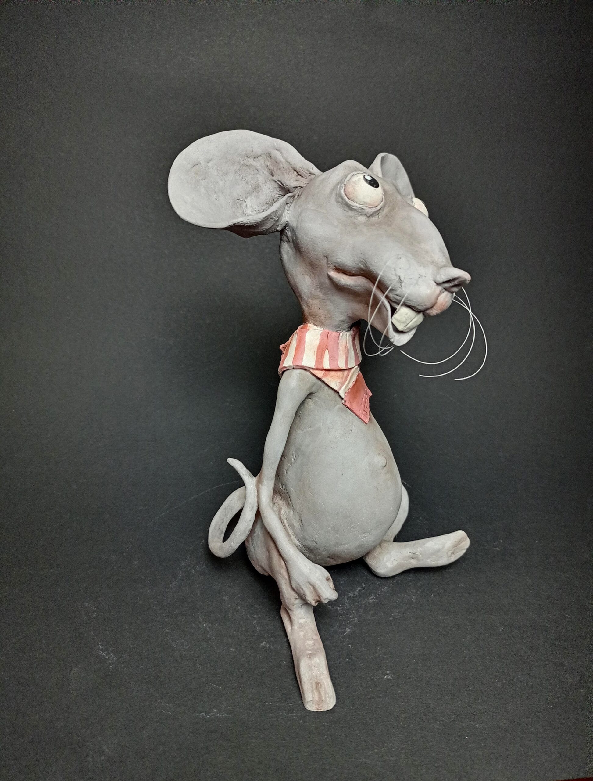 Lėlių_sodas_peliukas_šelmis_autorinės_lėlės_menas_statiškos_autorinės_lėlės_interjerinės_lėlės_rankų_darbo_interjero_elementai_lolita