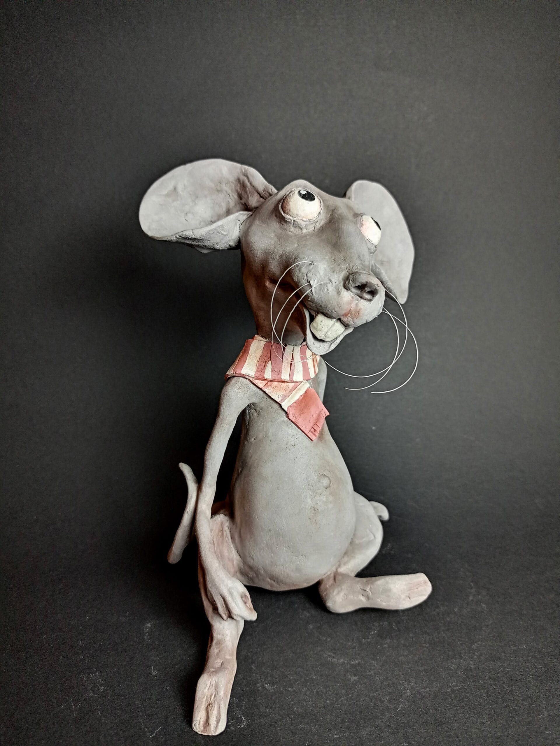 Lėlių_sodas_peliukas_šelmis_autorinės_lėlės_menas_statiškos_autorinės_lėlės_interjerinės_lėlės_rankų_darbo_interjero_elementai_lolita