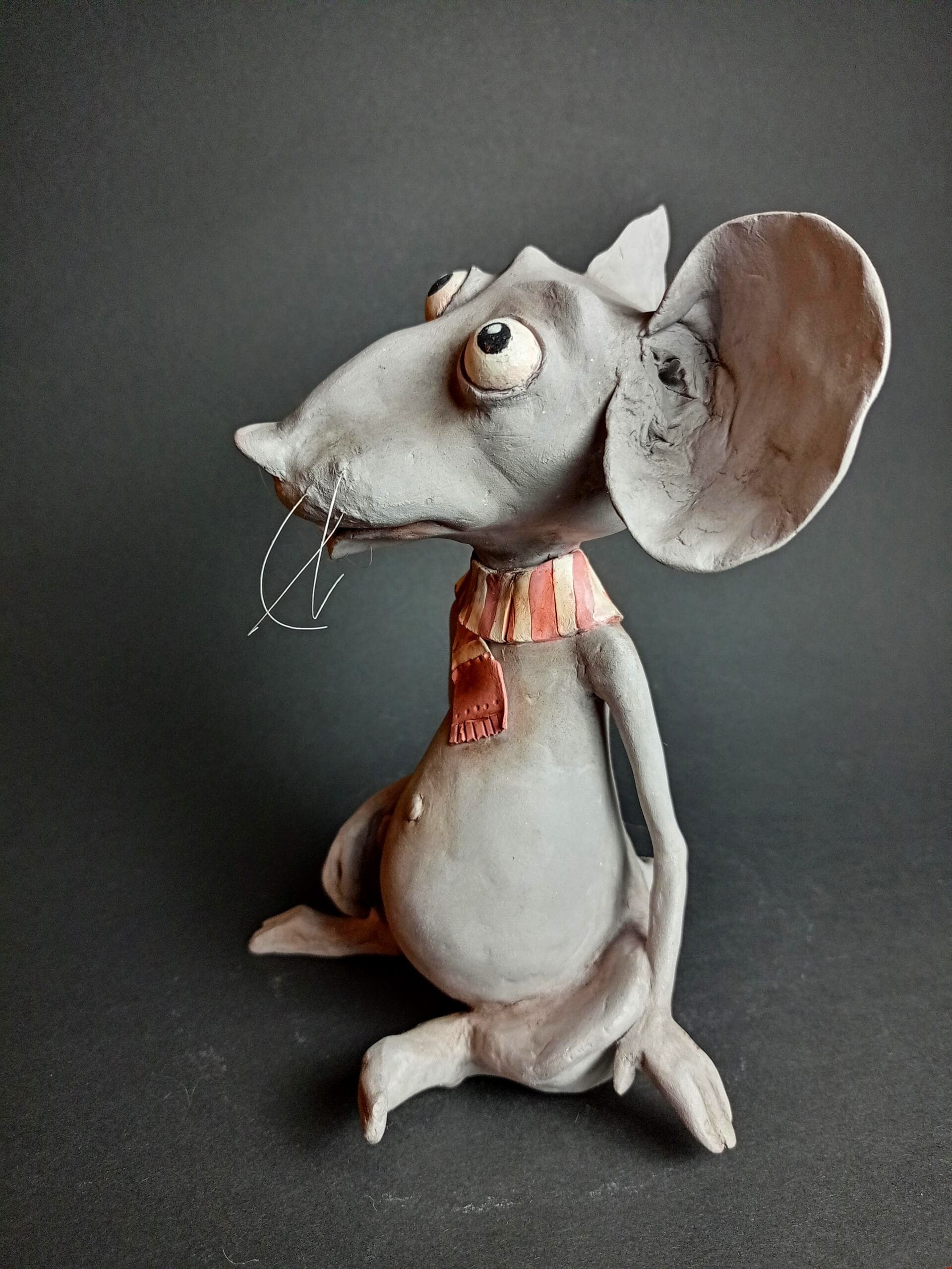 Lėlių_sodas_peliukas_šelmis_autorinės_lėlės_menas_statiškos_autorinės_lėlės_interjerinės_lėlės_rankų_darbo_interjero_elementai_lolita